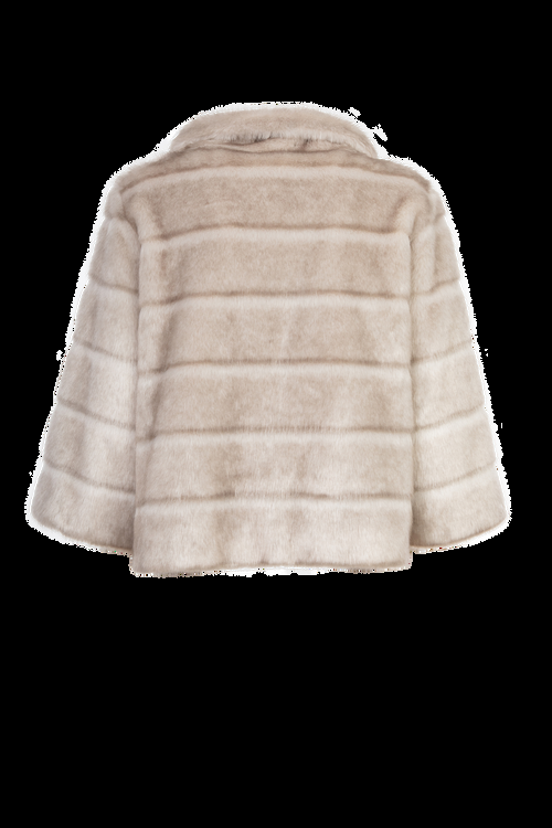 Petite M. Kurze Kunstpelzjacke in Silbergrau Muttertagsangebot