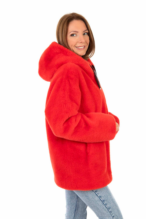 Petite M. Jacke in Kunstpelz mit Kapuze, Rot Große Rabatte