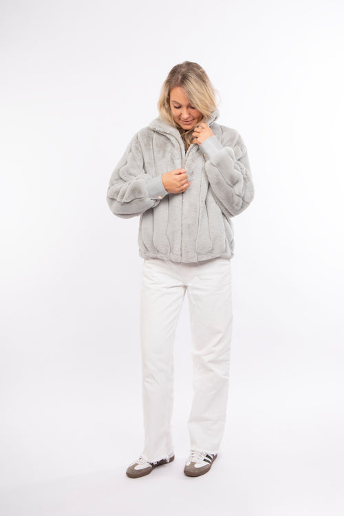 Petite M. Kunstpelz Bomberjacke in Silbergrau Online Shopping