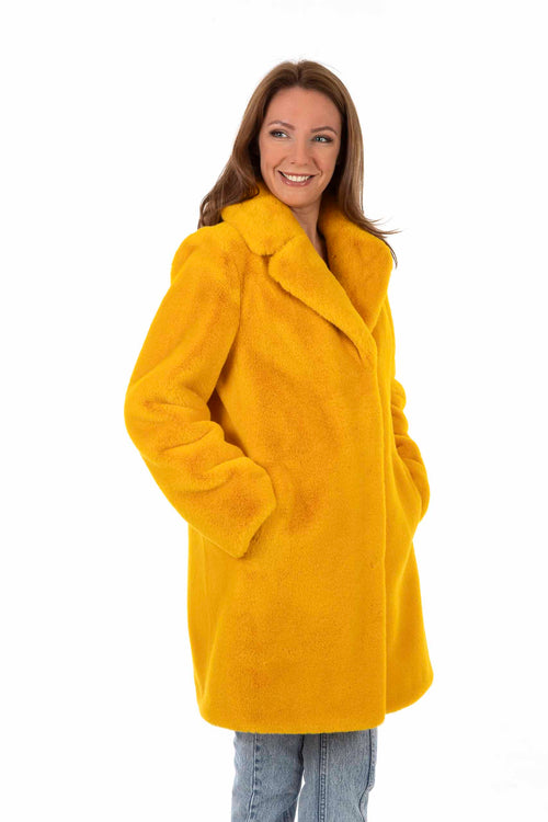 Petite M. Kunstfelljacke Gelb Bis zu 50% Rabatt