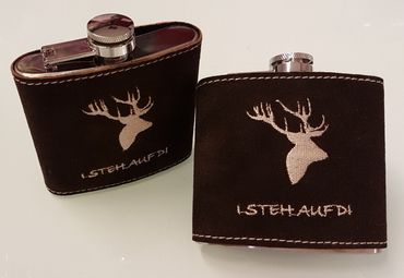 Pezzo D'oro Flachmann im Trachtenlook - Hirsch beige Taschenflasche Taschenflachmann mit Gürtelschlaufe