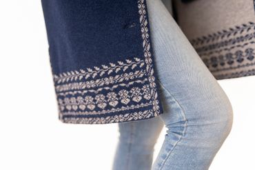 Pezzo D'oro Damenstrickmantel,nachtblau,Strick mit Jacquardbordüre,Doppelstrick,made in Bayern Günstig kaufen