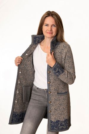Pezzo D'oro Pezzo D&#039;oro Strickmantel in grau/blau gemustert, reine Wolle, hergestellt in Bayern, dicker warmer Wollmantel für Outdoor Vatertagsangebot