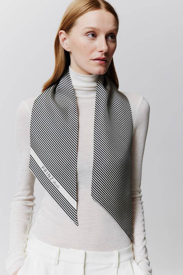 Prinz Berlin Seidenbandeau Stripes in Off-White Neueste Stile