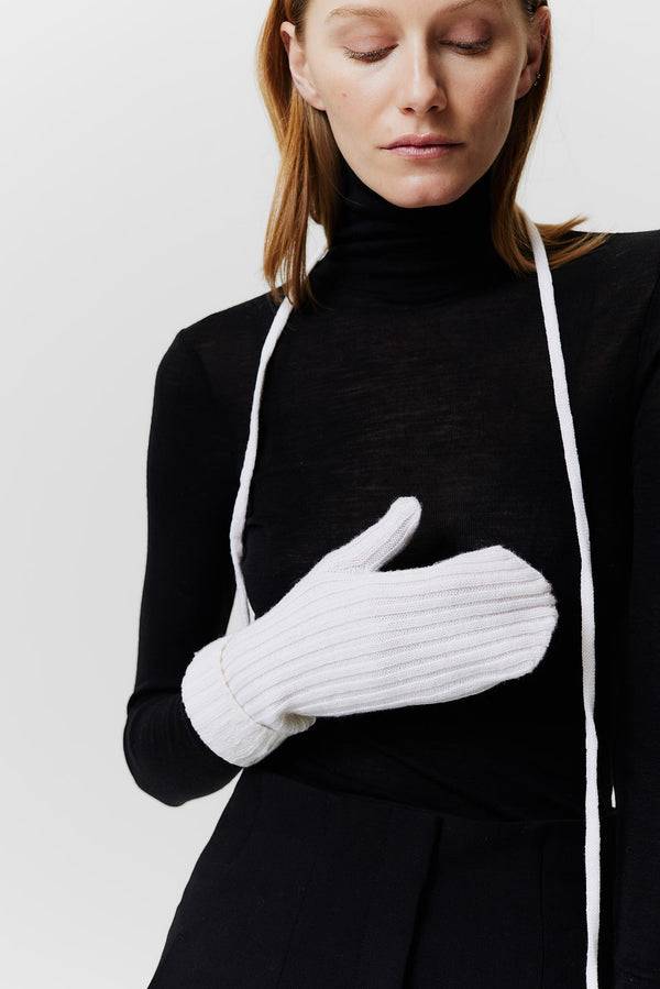 Prinz Berlin Kaschmir Mittens Rib Knit Off-White Vierteljährliche Förderung