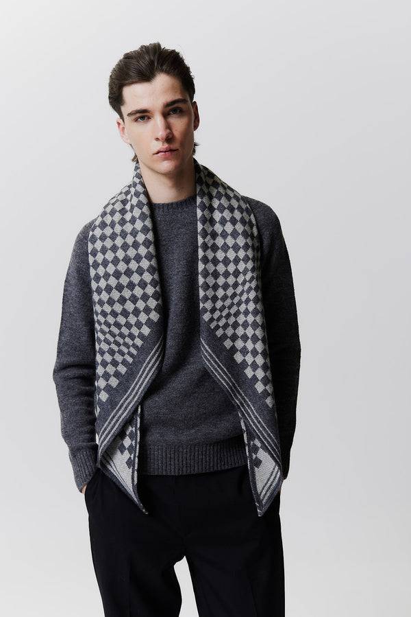 Prinz Berlin Kaschmir Triangle Jacquard Schwarz Bis zu 55% Rabatt