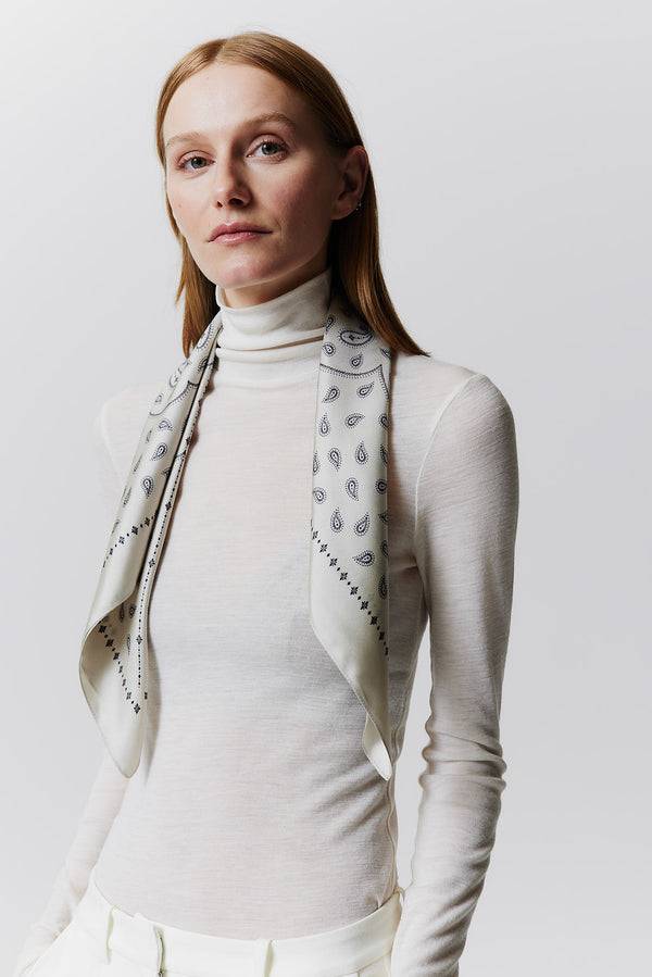 Prinz Berlin Seidentuch Paisley 70 Off-White Black Friday Preise
