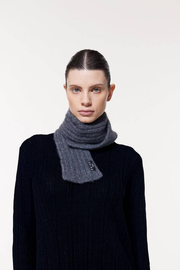Prinz Berlin Kaschmir Kurzschal Hand Knit Grau Fabrikpreis