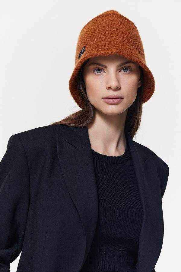 Prinz Berlin Kaschmir Bucket Hat Hand Crochet Karamell Saisonschlussverkauf