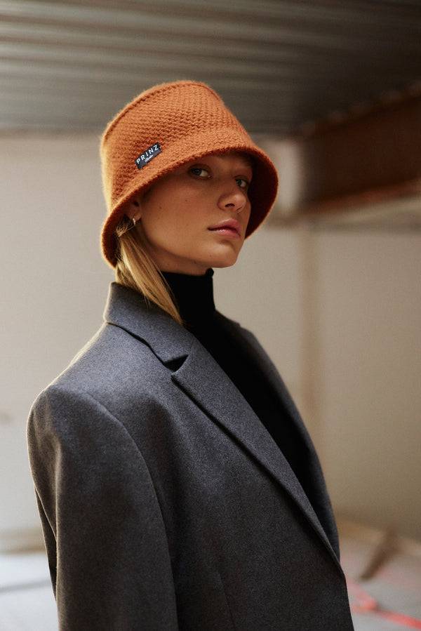 Prinz Berlin Kaschmir Bucket Hat Hand Crochet Karamell Saisonschlussverkauf