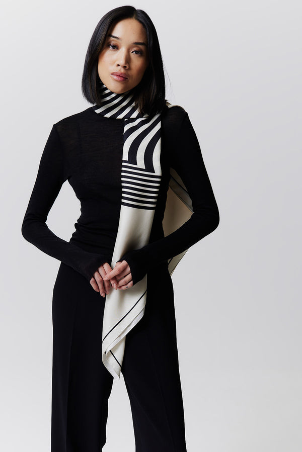 Prinz Berlin Seidentuch Swirl 123 Off-White Top Angebot