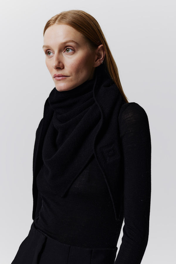 Prinz Berlin Kaschmir Triangle Fine Knit Schwarz Saisonale Angebote