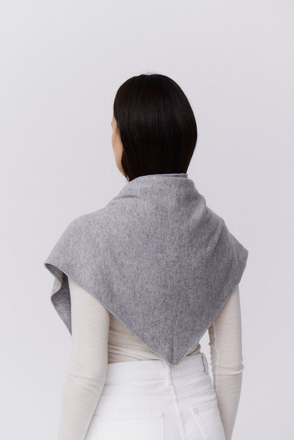 Prinz Berlin Kaschmir Triangle Fine Knit Hellgrau Wochenangebot