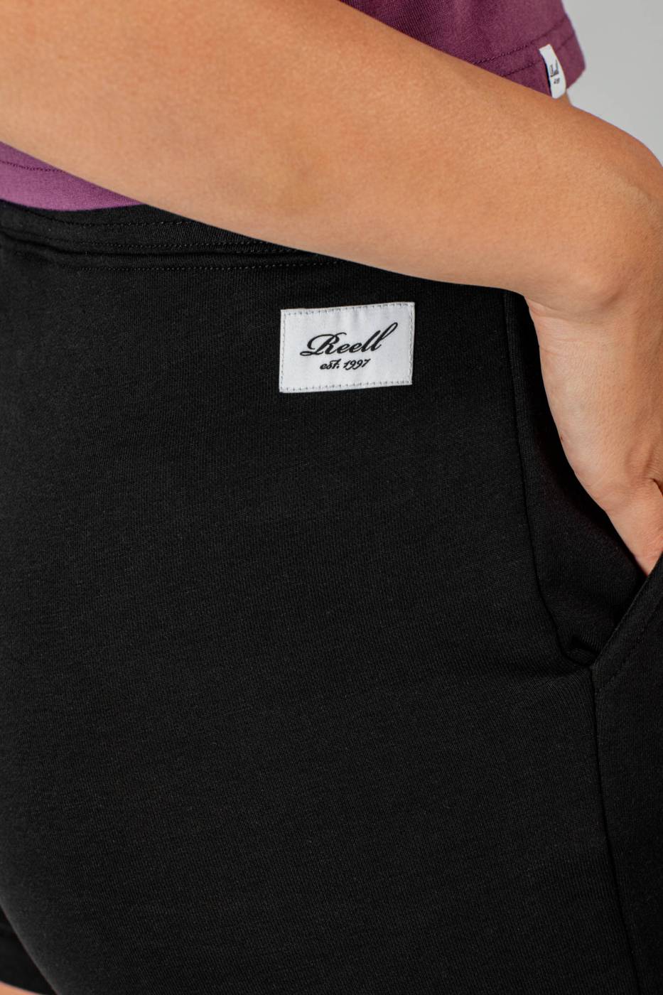 Reell Women Sweatshort 50% Rabatt mit kostenlosem Versand