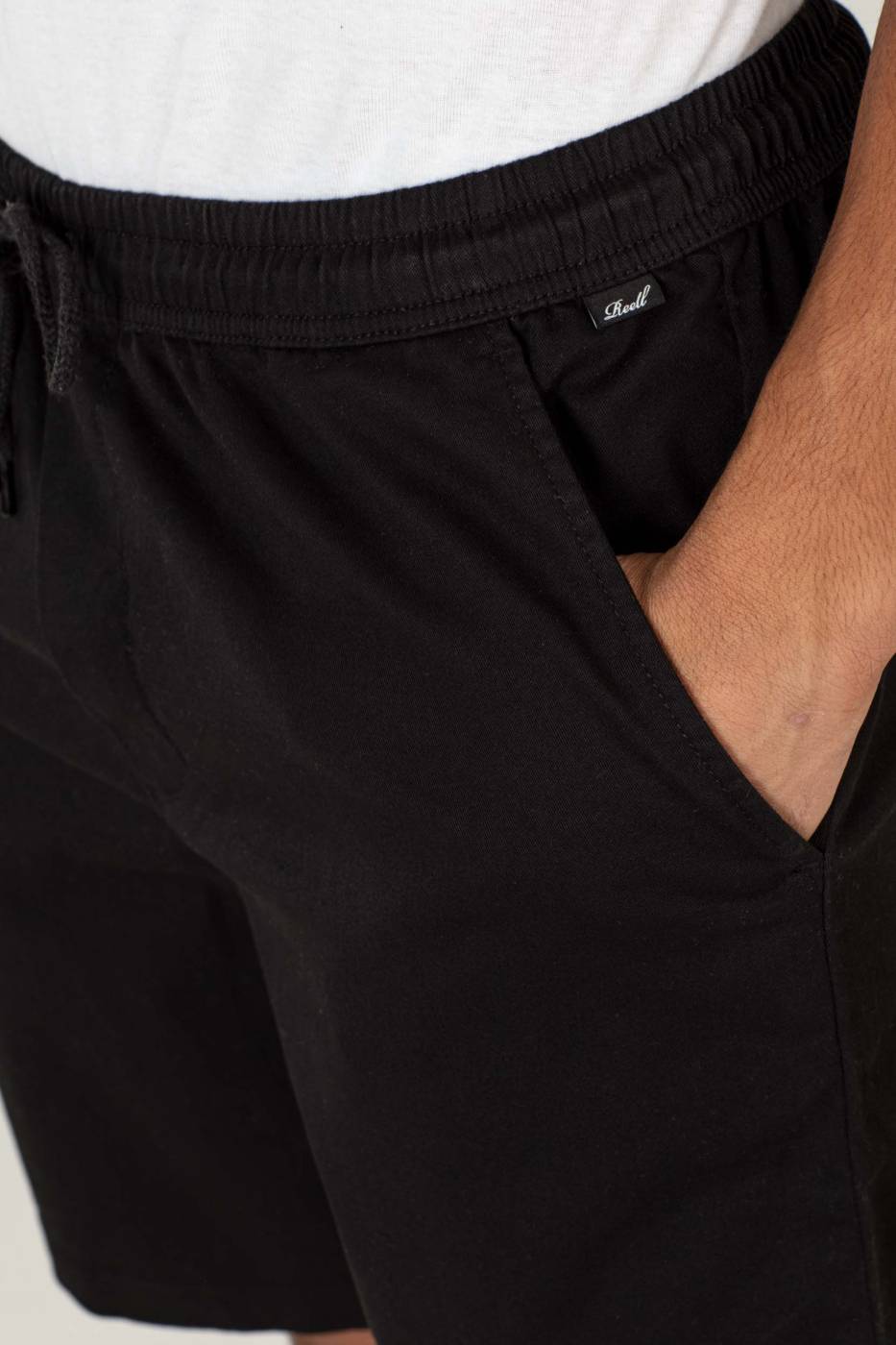 Reell Reflex Lazy Short Vierteljährliche Förderung