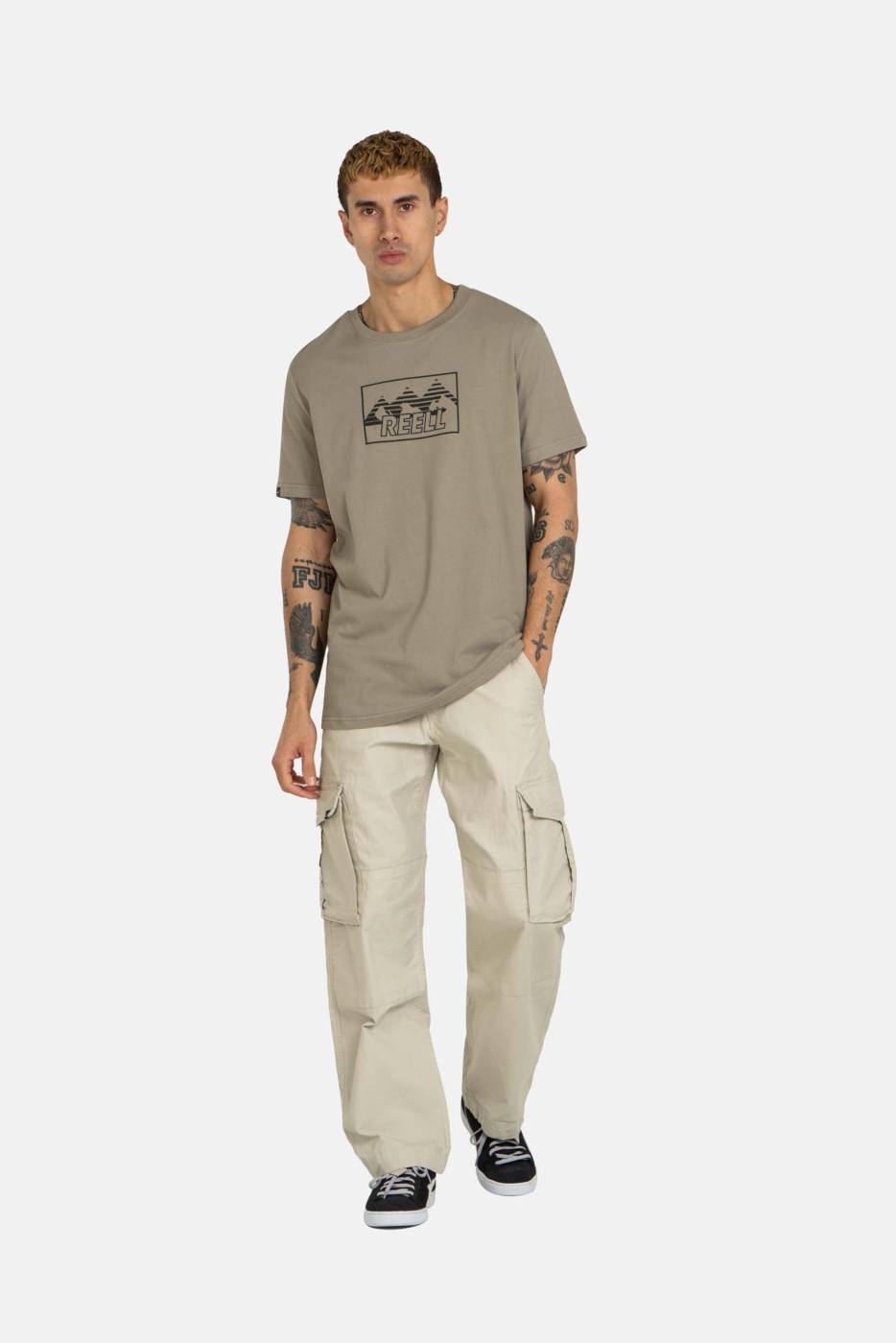 Reell Ridge T-Shirt Valentinstagsangebot