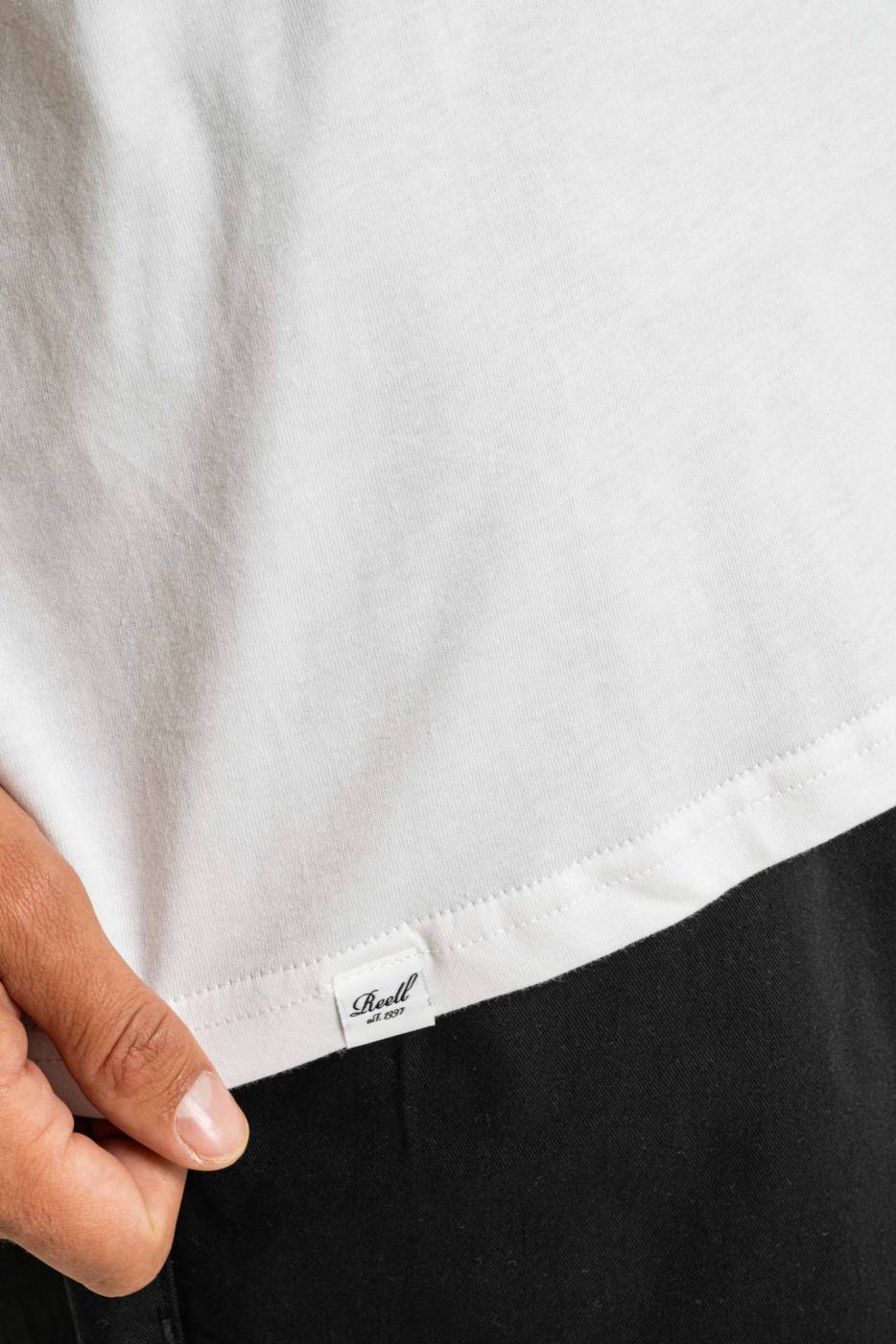 Reell Staple Logo T-Shirt 50% Rabatt für begrenzte Zeit