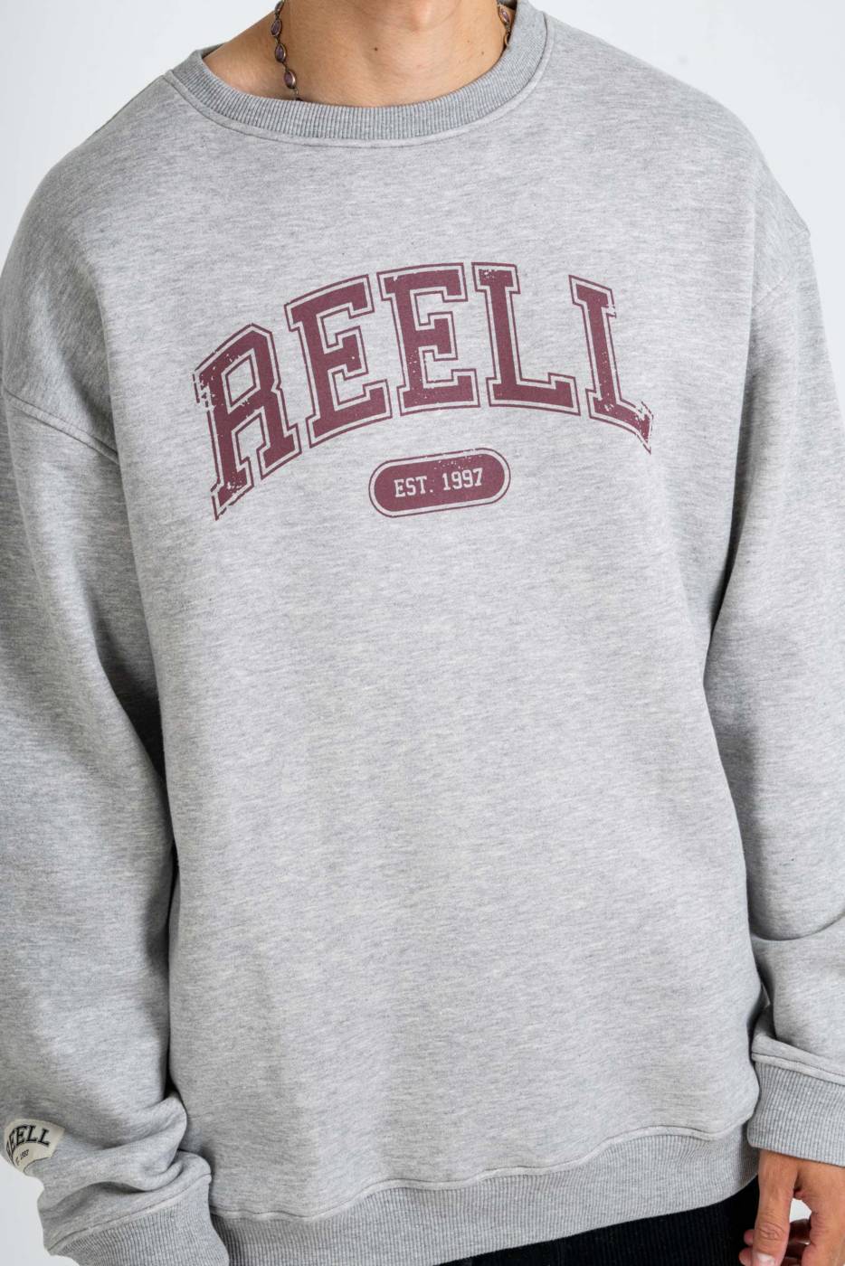 Reell Team Crewneck Große Rabatte