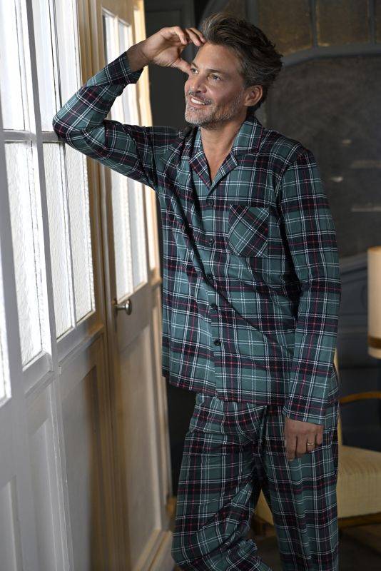 Ringella Pyjama mit durchgehender Knopfleiste Letzter Tag