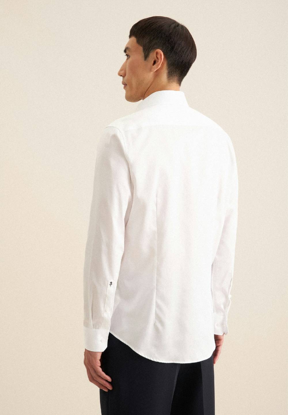 Seidensticker Bügelleichtes Satin Business Hemd in Slim mit Kentkragen Zeitlich begrenztes Angebot