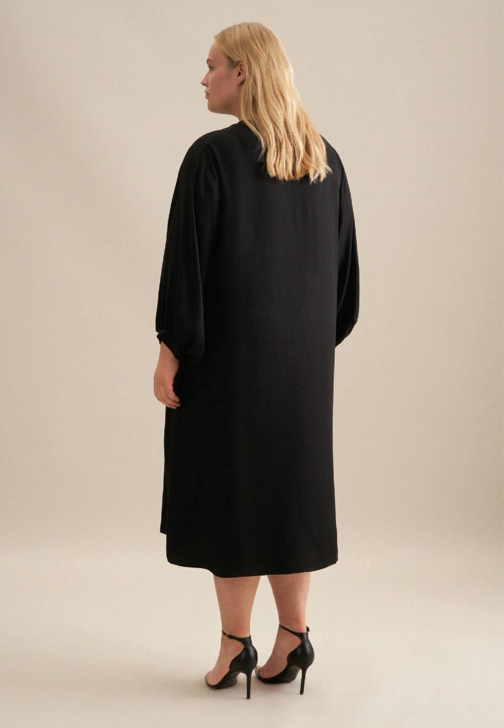 Seidensticker Curvy V-Neck Kleid Regular Große Rabatte