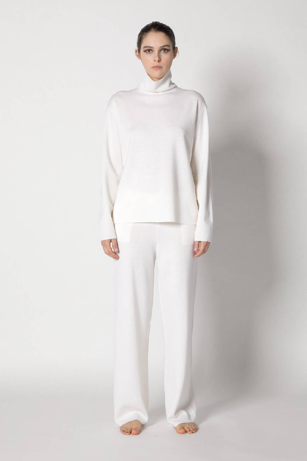 Sminfinity milano turtle jumper + milano slim cut pants Sonderangebot
