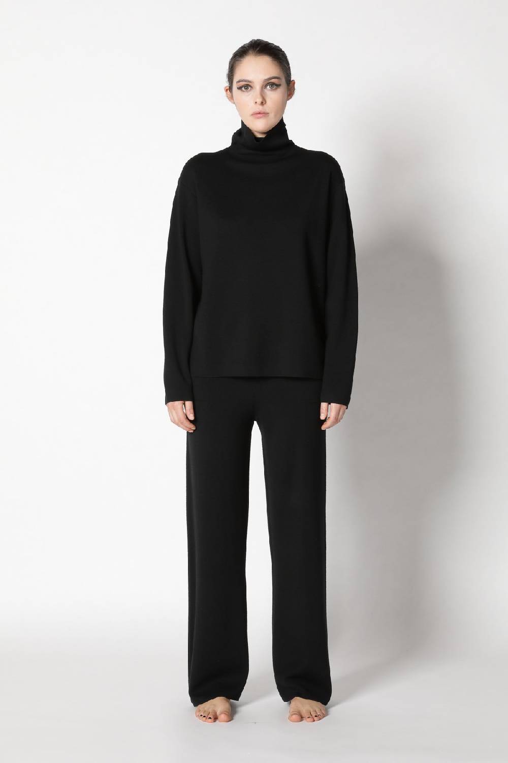 Sminfinity milano turtle jumper + milano palazzo pants Vatertagsangebot