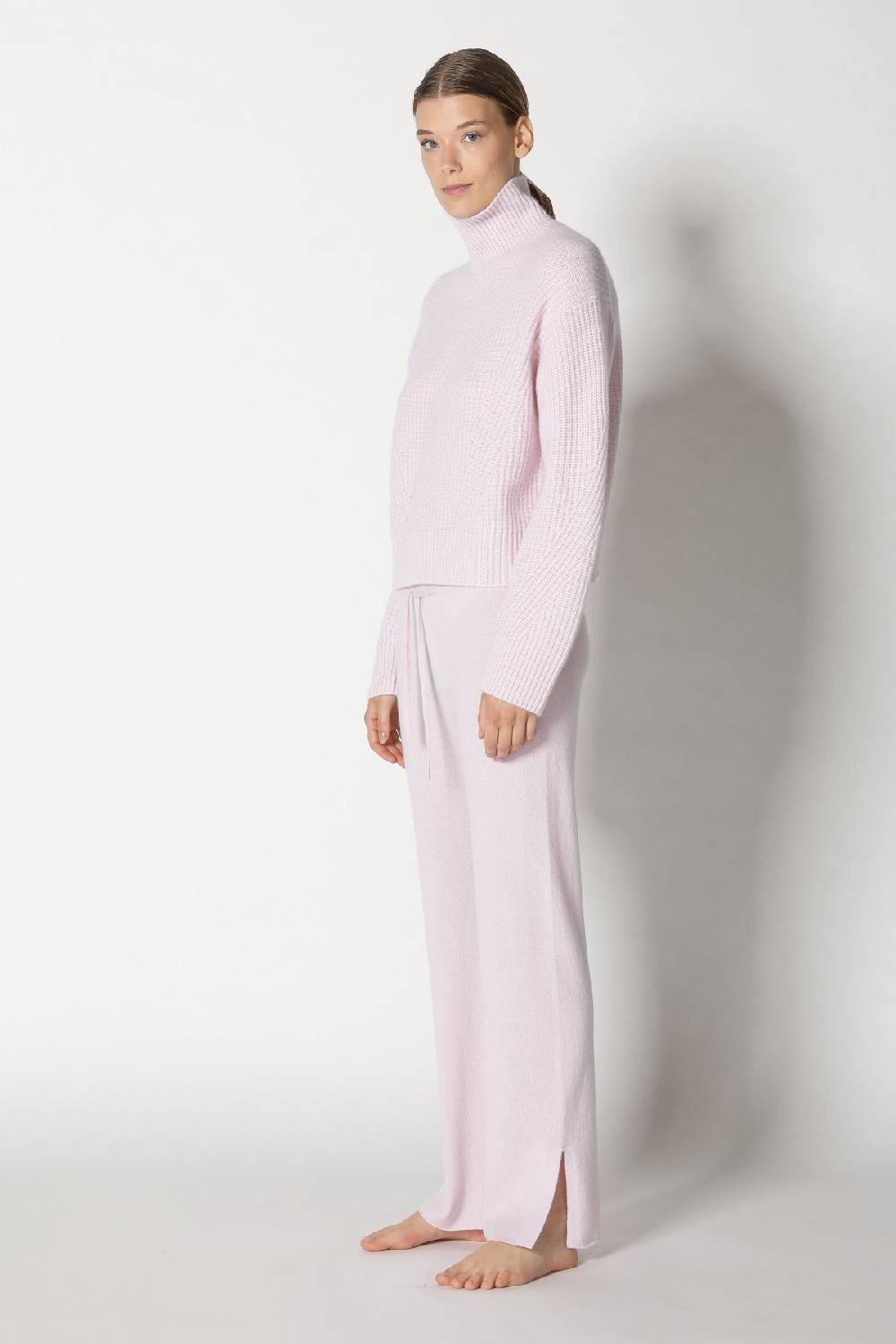Sminfinity pure icon rib turtle + pure slitted pants Speichern exportieren