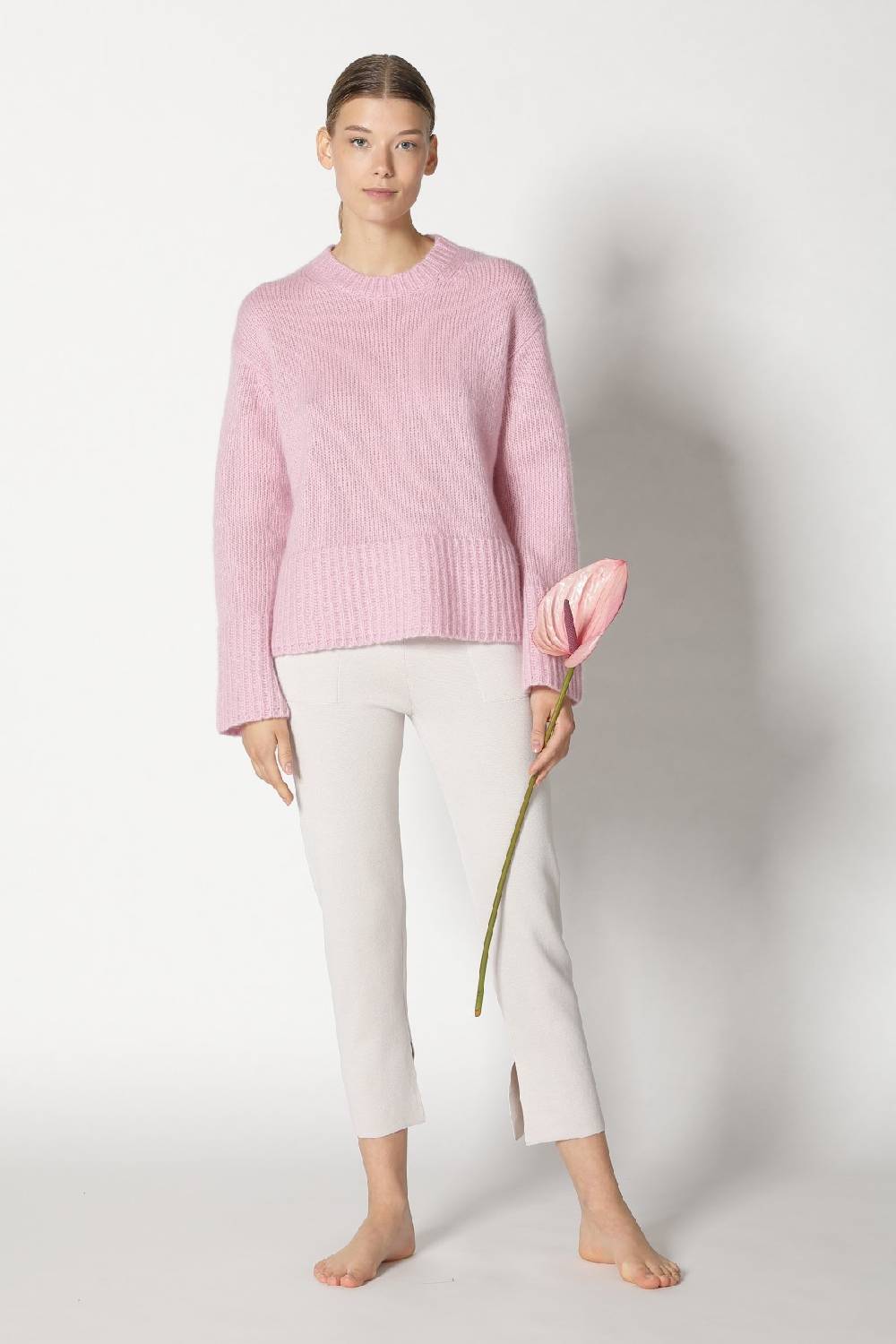 Sminfinity fluffy crew jumper + silky cropped pants 50% Rabatt für begrenzte Zeit