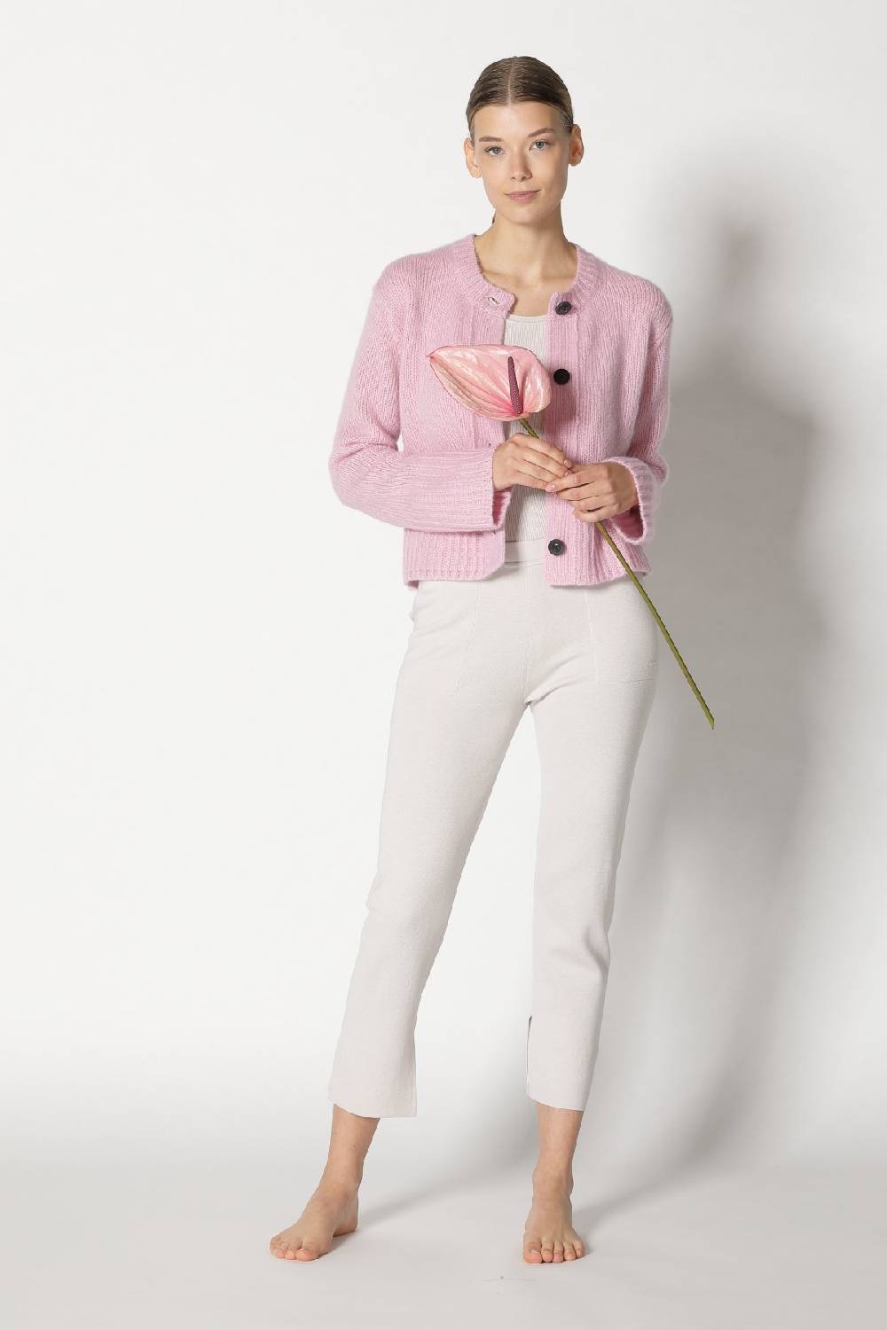 Sminfinity fluffy cropped jacket + silky rib tank top + silky cropped pants 2025