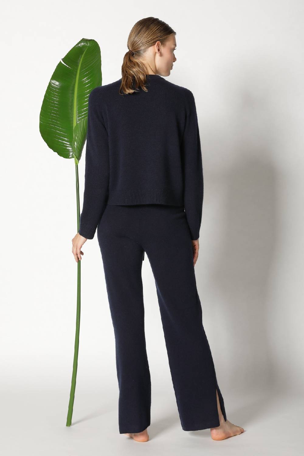Sminfinity pure 2 ply crew jumper + pure slitted pants Begrenztes Angebot
