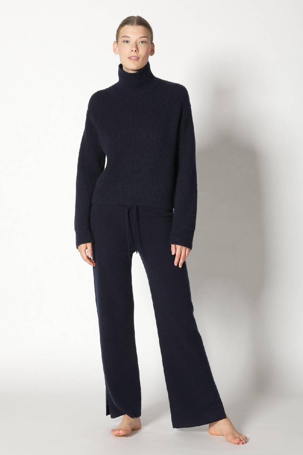 Sminfinity pure icon rib turtle + pure slitted pants Online Shopping