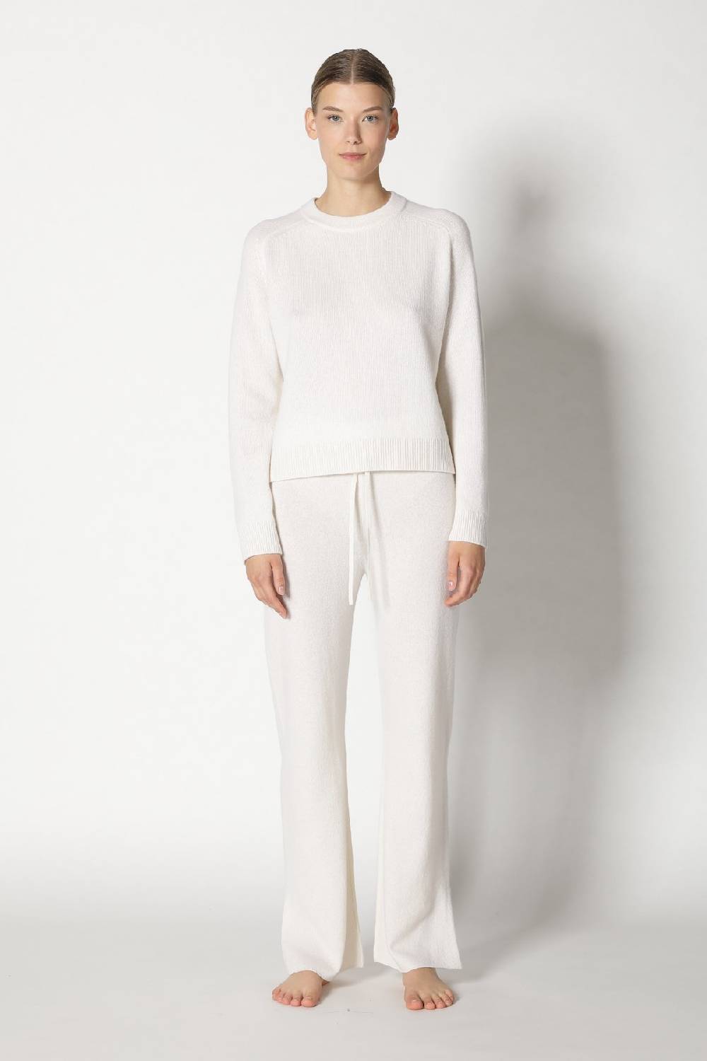 Sminfinity pure 2 ply crew jumper + pure slitted pants Preisnachlass