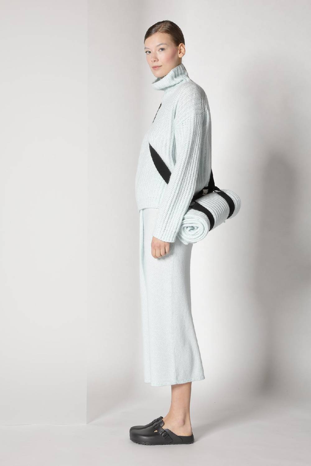 Sminfinity blurry ribbed scarf + blurry ribbed turtleneck + blurry tulip skirt Cyber Monday