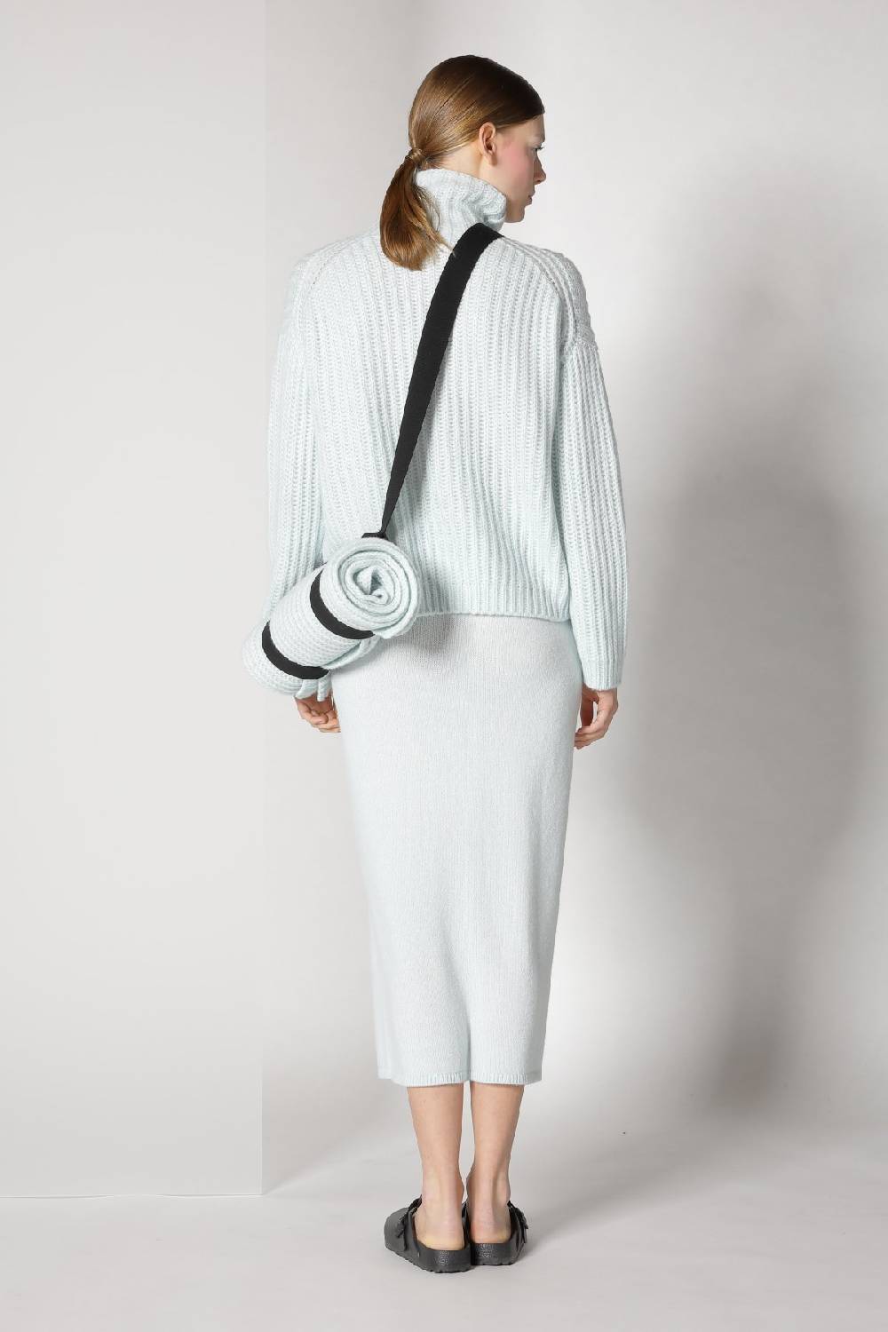 Sminfinity blurry ribbed scarf + blurry ribbed turtleneck + blurry tulip skirt Cyber Monday