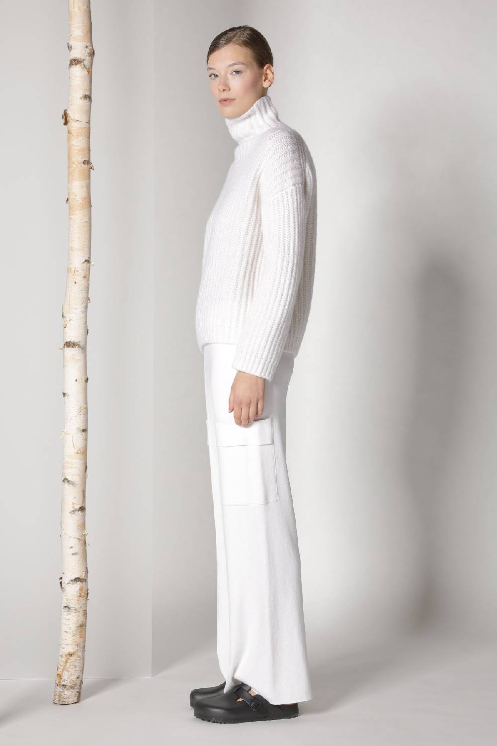 Sminfinity blurry ribbed turtleneck + cargo bellbottom pants Valentinstagsangebot