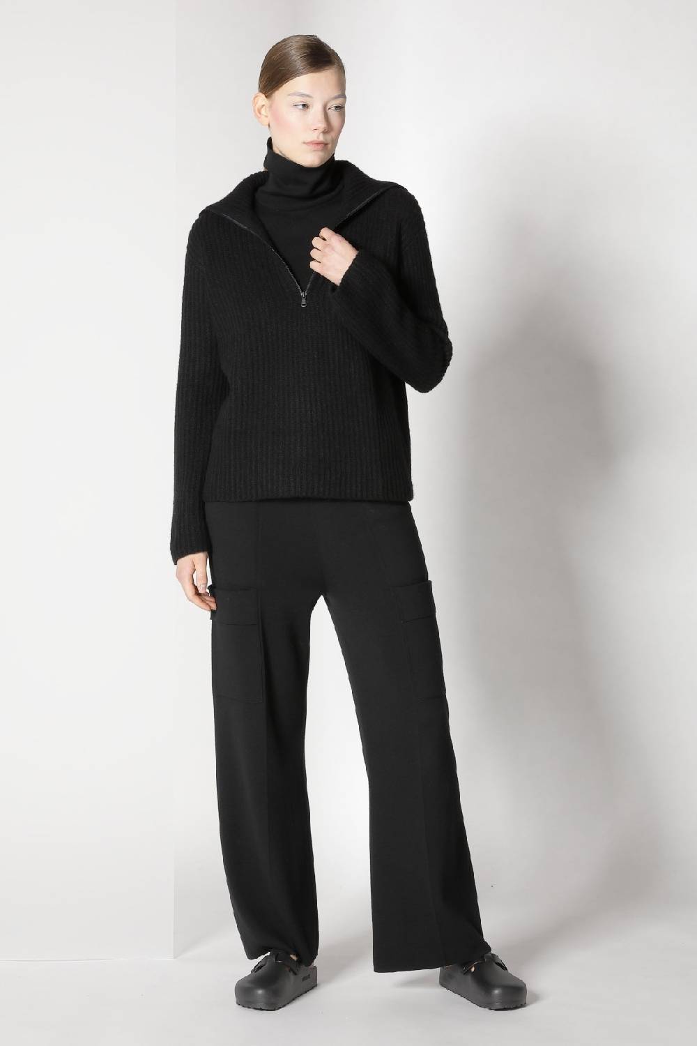 Sminfinity blurry ribbed zip-jumper + fitted turtle top + cargo bellbottom pants Große Rabatte