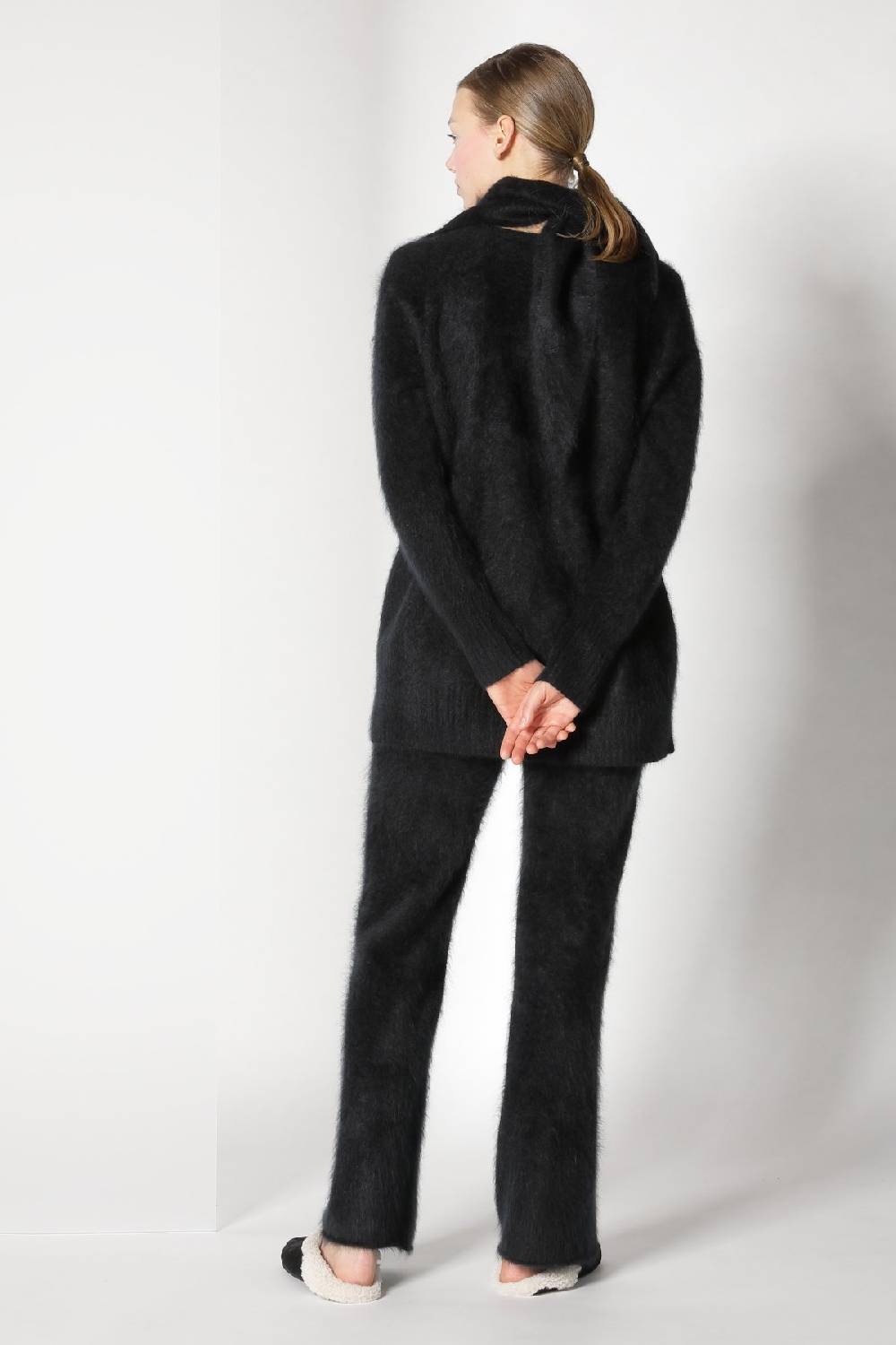 Sminfinity furry small triangle + furry boyfriend jumper + furry pants Kostenlose Rückgabe