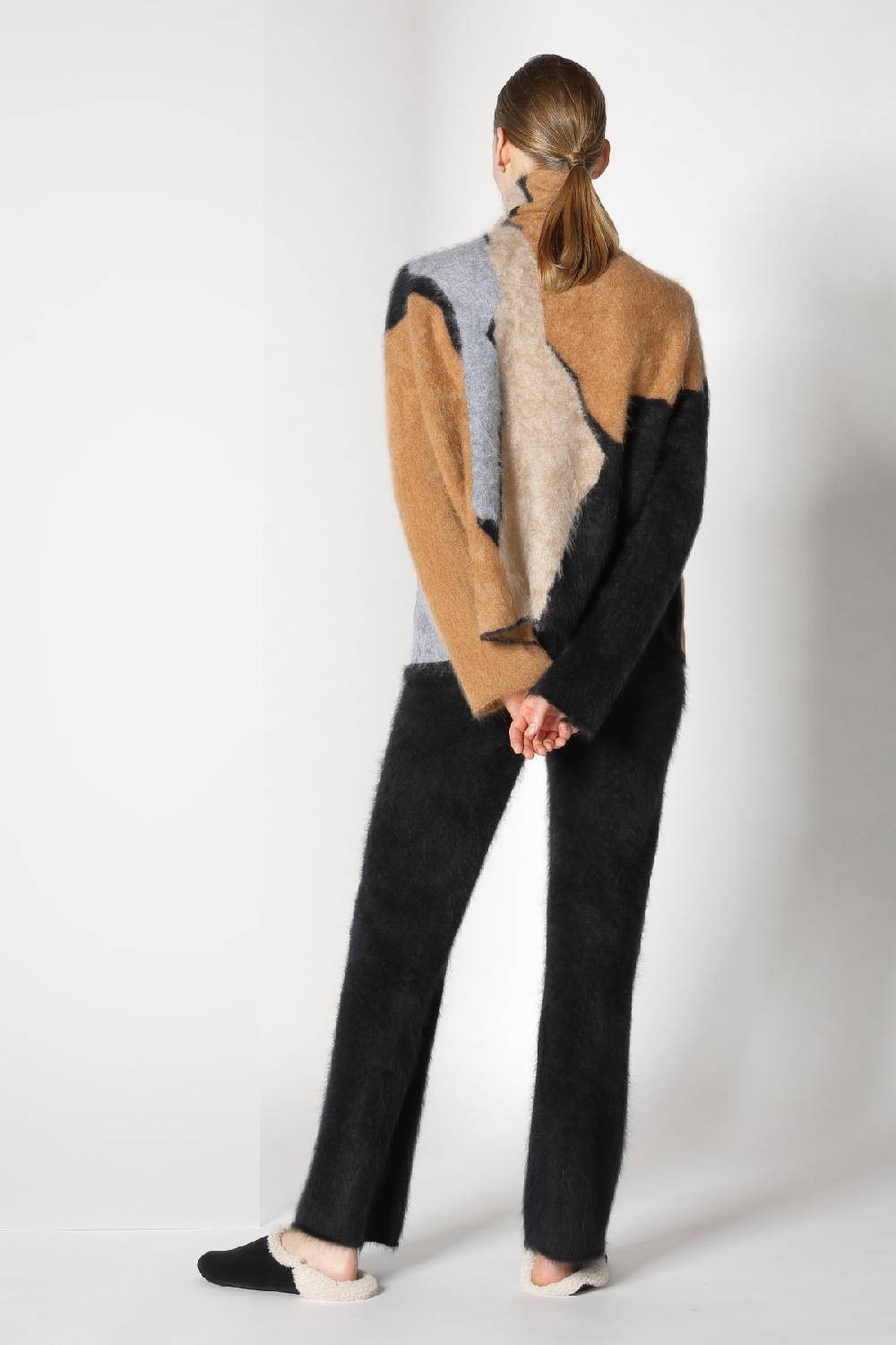Sminfinity furry bark intarsia + furry pants Begrenzte Freigabe