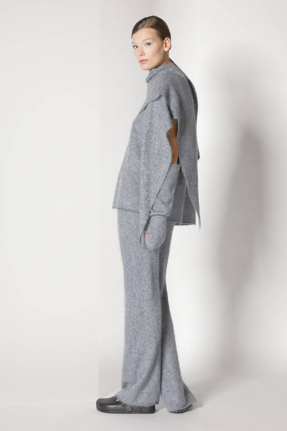 Sminfinity furry triangle scarf + furry A top + furry pants Super Rabatt