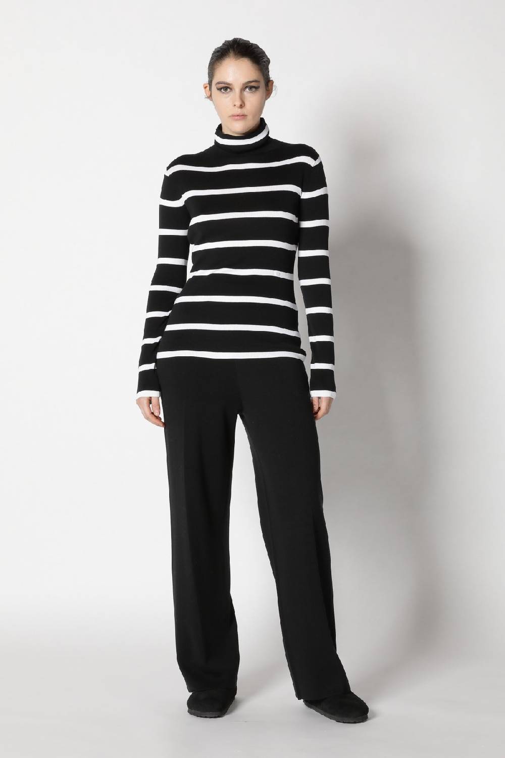 Sminfinity silky stripe turtle + silky suit pants Osterangebot