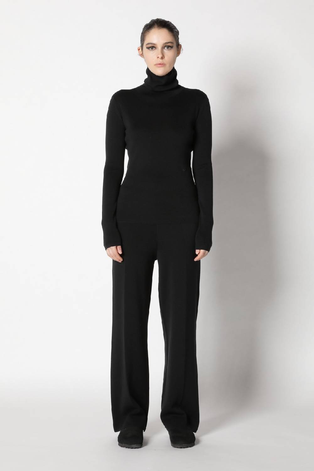 Sminfinity silky turtle + silky suit pants Top Angebot