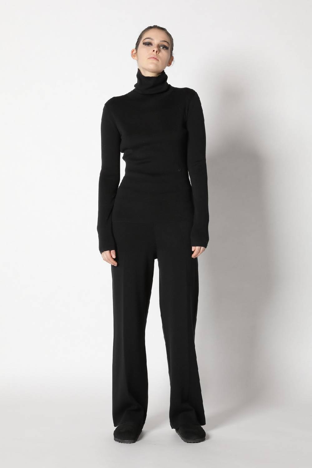 Sminfinity silky turtle + silky suit pants Top Angebot