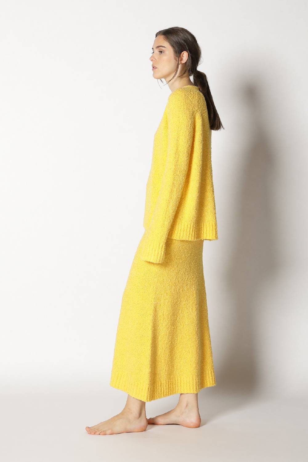 Sminfinity bouclé V neck + bouclé A skirt Exklusive Angebote