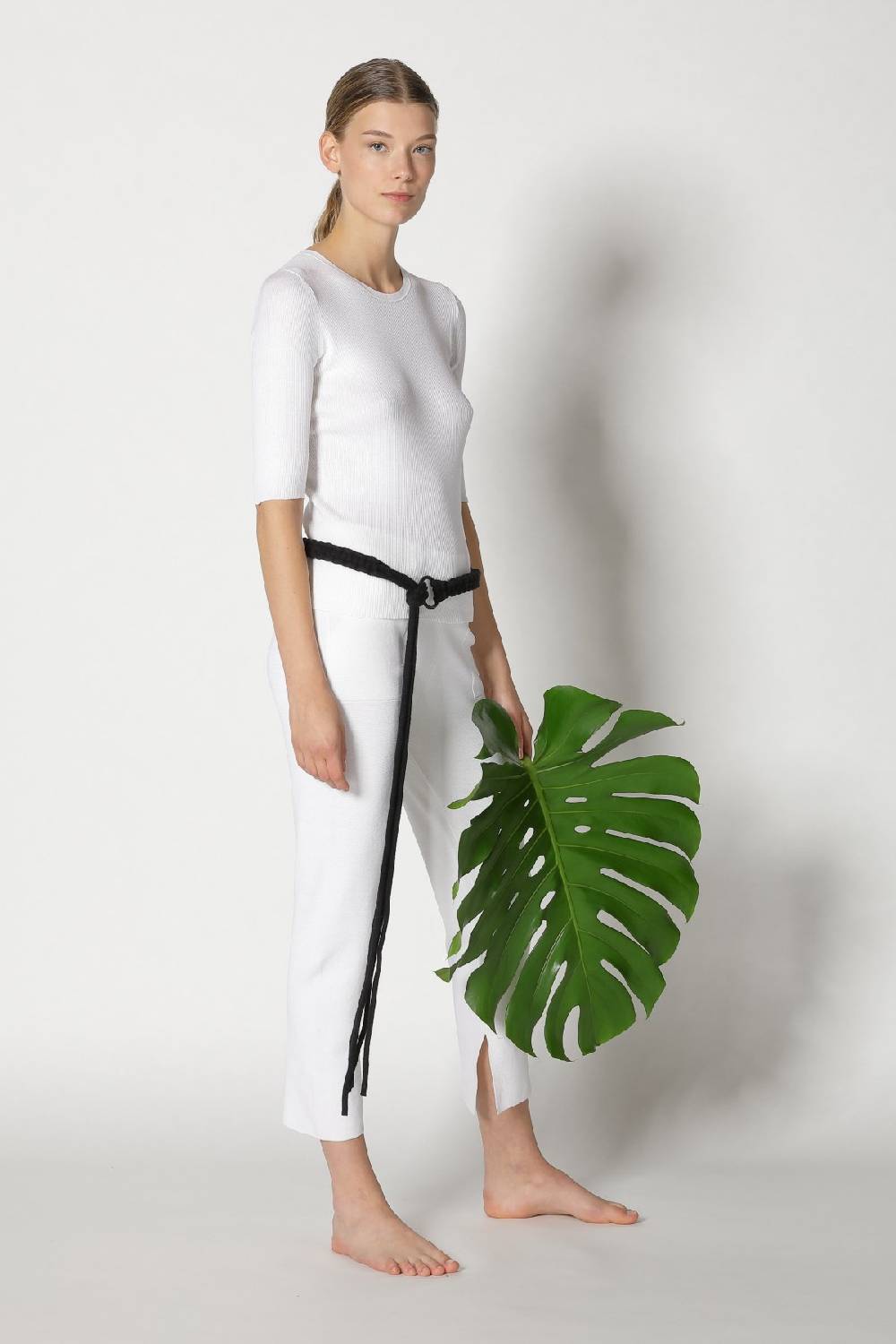 Sminfinity silky rib crew T + silky cropped pants + hang loose ring belt Angebote