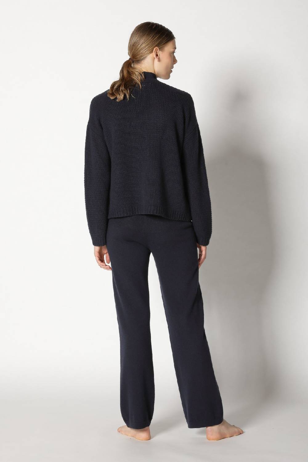 Sminfinity chilly loose & tight cardy + chilly fitted top + chilly pants Saisonale Angebote