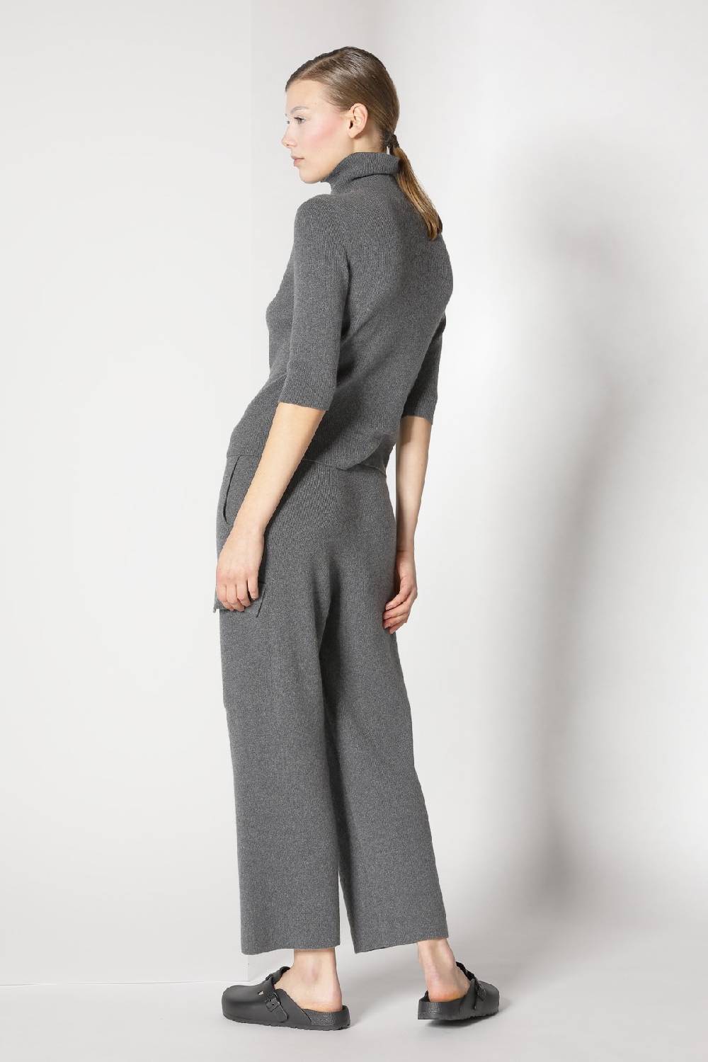 Sminfinity chilly fitted turtleneck + chilly cargo pants Wochenangebot