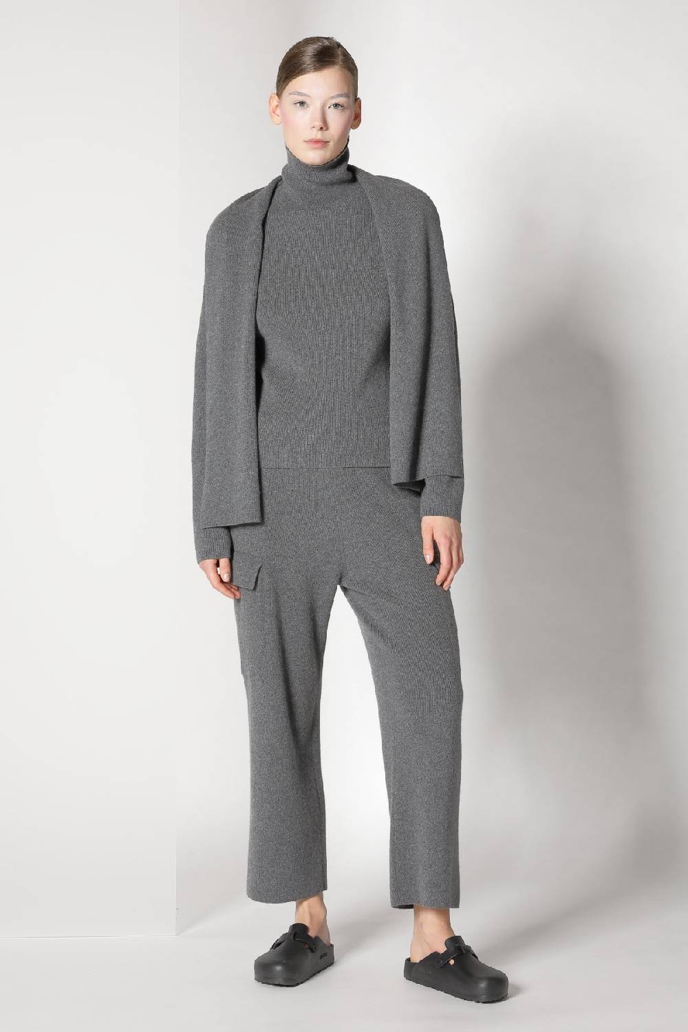Sminfinity chilly loose jacket + chilly fitted turtleneck + chilly cargo pants Begrenzte Freigabe