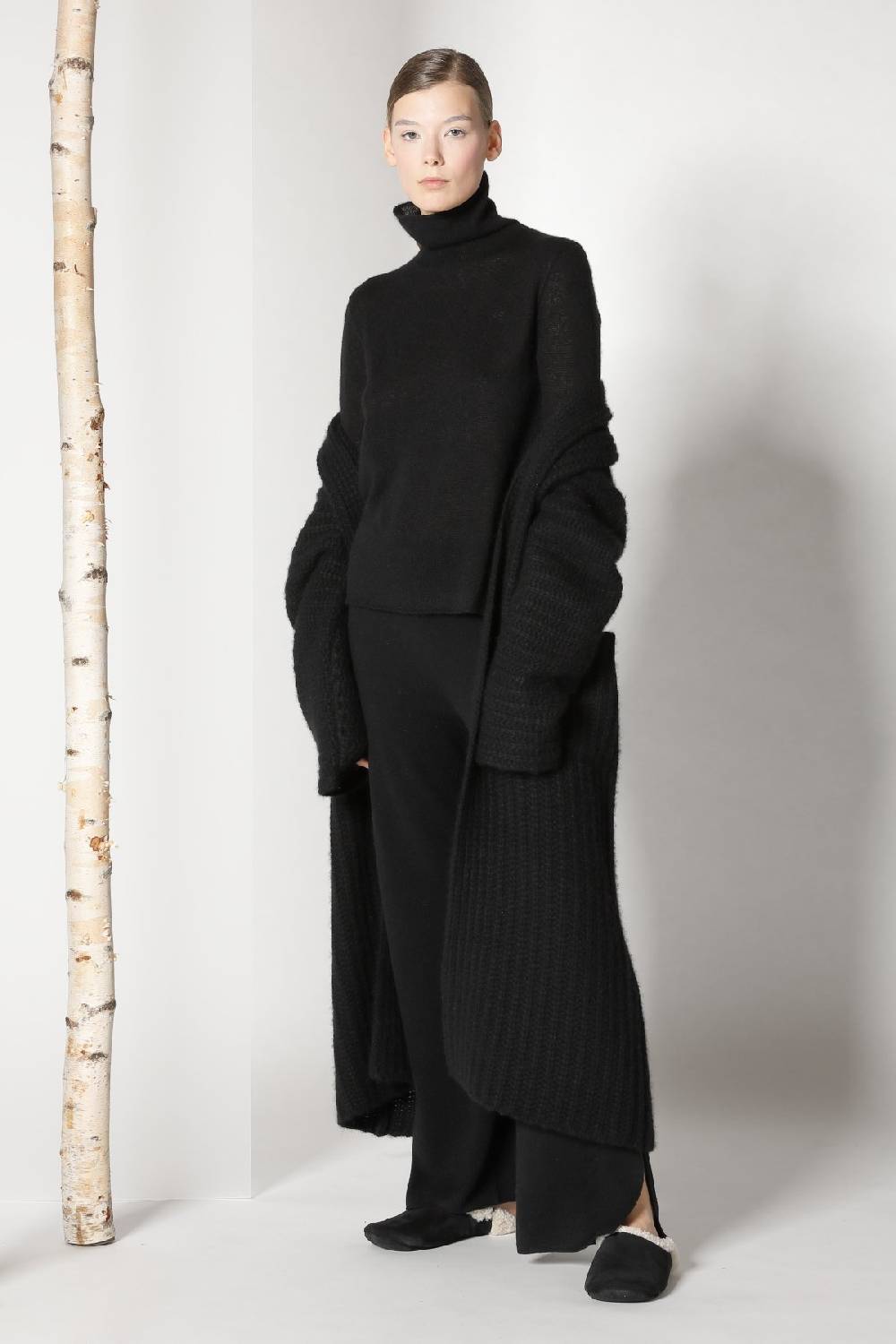 Sminfinity fluffy ribbed maxi coat + fluffy 1 Ply turtleneck + pure slitted pants Kostenloser Versand international