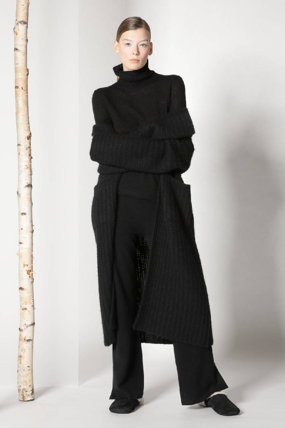Sminfinity fluffy ribbed maxi coat + fluffy 1 Ply turtleneck + pure slitted pants Kostenloser Versand international